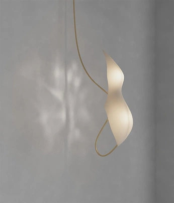 A cover of "carnivorous lamp" cluster. The owner is studioserpentine. The cluster consists of 37 elements.