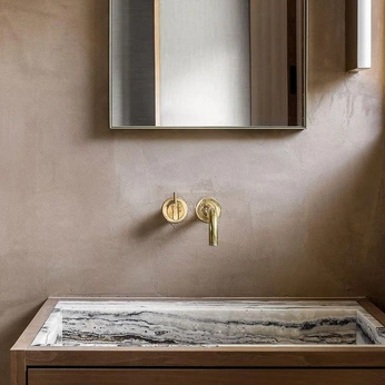 A cover of "mirror" cluster. The owner is anna.doob. The cluster consists of 11 elements.