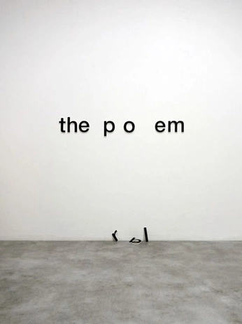 A cover of "art" cluster. The owner is 0xsunil. The cluster consists of 9 elements.