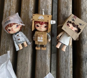 A cover of "other trinkets" cluster. The owner is nailaleonn. The cluster consists of 112 elements.