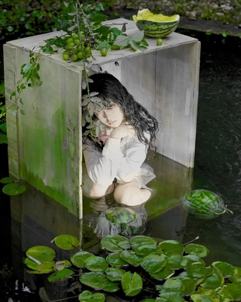 A cover of "Melancholic" cluster. The owner is baybaypras. The cluster consists of 21 elements.