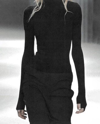 A cover of "Outfit" cluster. The owner is mimi.milani. The cluster consists of 16 elements.