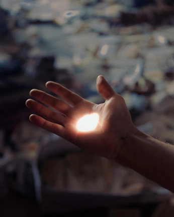 A cover of "Mood_Light" cluster. The owner is bluecheese210. The cluster consists of 19 elements.