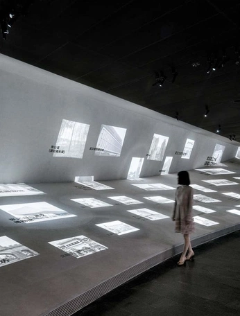 A cover of "exhibit/stand/structure" cluster. The owner is cadrat. The cluster consists of 20 elements.