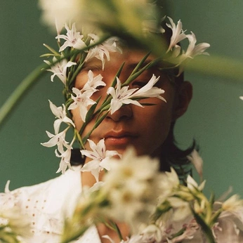 A cover of "Me" cluster. The owner is vitalfuerze. The cluster consists of 5 elements.