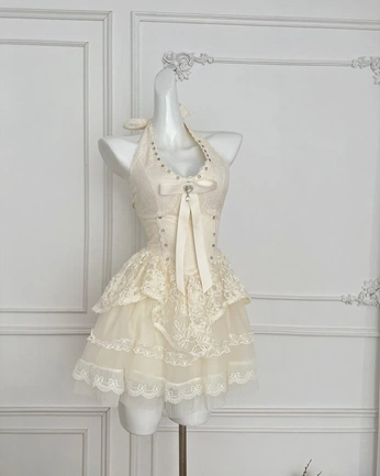 A cover of "Pristine" cluster. The owner is xo.richeese. The cluster consists of 1 element.