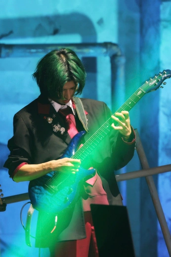 A cover of "comp" cluster. The owner is haiitsliza. The cluster consists of 15 elements.