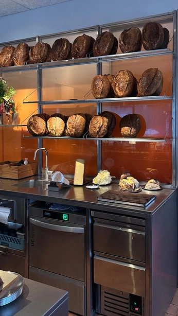 A cover of "Personal" cluster. The owner is paulamatellano. The cluster consists of 42 elements.