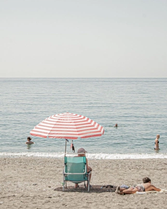 A cover of "Cancer" cluster. The owner is airelav. The cluster consists of 8 elements.