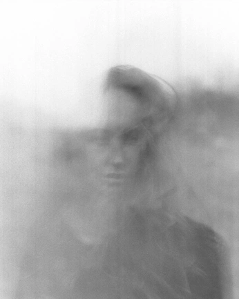 A cover of "unfocus" cluster. The owner is sofiavnunes. The cluster consists of 5 elements.