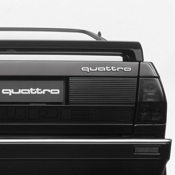 A cover of "cars" cluster. The owner is kwaku. The cluster description is "[ kahr ] : automobiles, moving metal boxes.". The cluster consists of 121 elements.