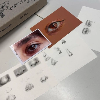 A cover of "Drawing" cluster. The owner is cinnammongirl. The cluster consists of 7 elements.