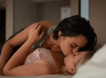 A cover of "motion: nsfw" cluster. The owner is ashtarthysscribe. The cluster consists of 22 elements.