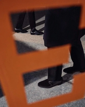 A cover of "frames" cluster. The owner is akramshaarawii. The cluster consists of 12 elements.