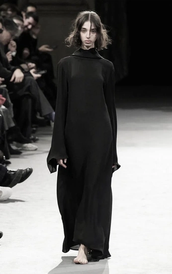 A cover of "THEORY" cluster. The owner is lovestitoh. The cluster consists of 89 elements.