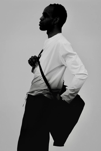 A cover of "baggu" cluster. The owner is alexhaobao. The cluster consists of 12 elements.