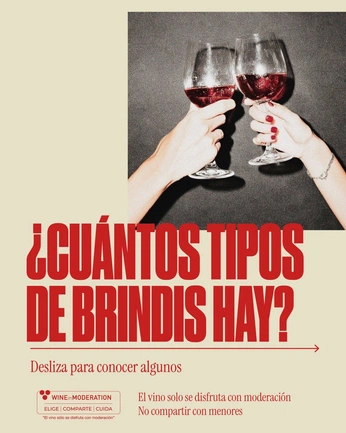 A cover of "social media" cluster. The owner is andreraposo. The cluster consists of 18 elements.