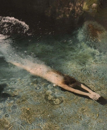 A cover of "elements" cluster. The owner is aliat. The cluster consists of 3 elements.