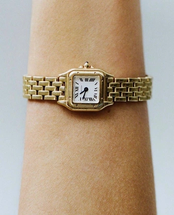 A cover of "envy" cluster. The owner is marinelly. The cluster consists of 2 elements.