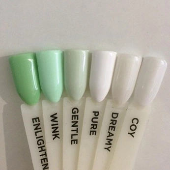 A cover of "nail polish" cluster. The owner is marisilva777. The cluster consists of 2 elements.