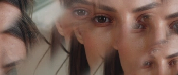 A cover of "BULGARI" cluster. The owner is valentinobedini. The cluster consists of 41 elements.