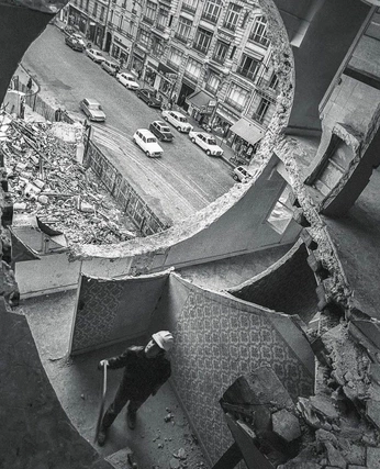 A cover of "Unmaking Worlds" cluster. The owner is castillo. The cluster consists of 11 elements.