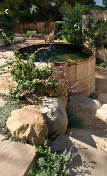 A cover of "Casa Lolo" cluster. The owner is christopher. The cluster description is "A Coastal Retreat. ". The cluster consists of 88 elements.