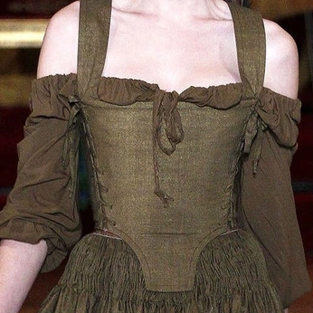 A cover of "fashion" cluster. The owner is wewefmmm. The cluster consists of 44 elements.