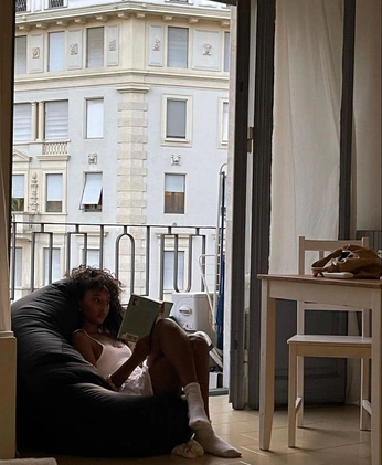 A cover of "Home" cluster. The owner is veekami. The cluster consists of 9 elements.