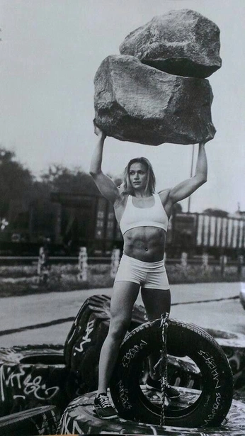 A cover of "Crossfit" cluster. The owner is ksabt. The cluster consists of 11 elements.