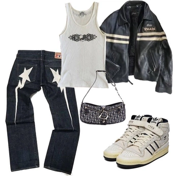 A cover of "Y2k" cluster. The owner is rombo. The cluster consists of 69 elements.