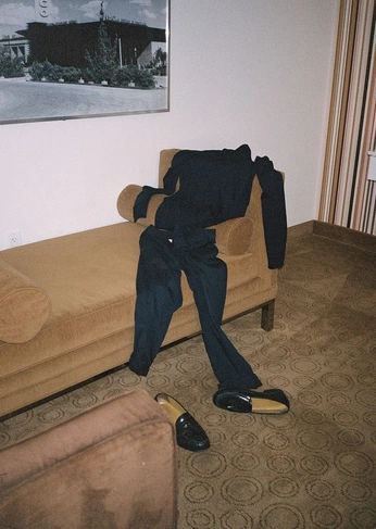 A cover of "nonvivant" cluster. The owner is nemo.tiff. The cluster consists of 5 elements.