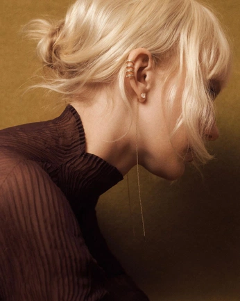 A cover of "Jewelry" cluster. The owner is angelinazh. The cluster consists of 3 elements.