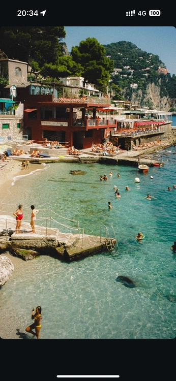 A cover of "aesthetic" cluster. The owner is sierra.paints. The cluster consists of 5 elements.