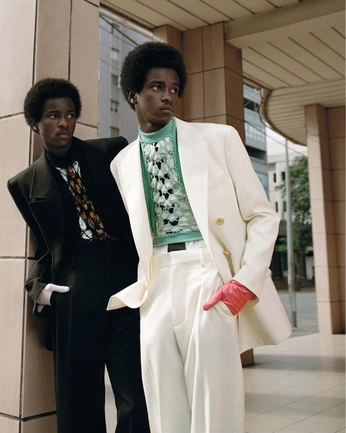 A cover of "clothes and fashion" cluster. The owner is rion1113. The cluster consists of 43 elements.