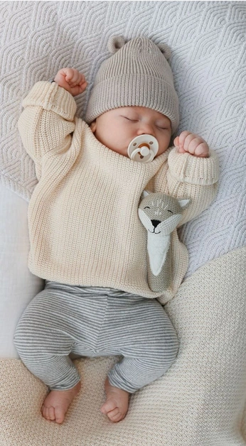 A cover of "KTB FALL LOOKS" cluster. The owner is subinyoohoo. The cluster consists of 9 elements.