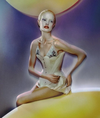 A cover of "artdeco magazine" cluster. The owner is lilynoble. The cluster consists of 11 elements.