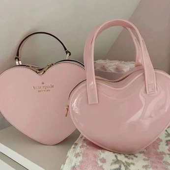 A cover of "pink" cluster. The owner is abilivable. The cluster consists of 13 elements.