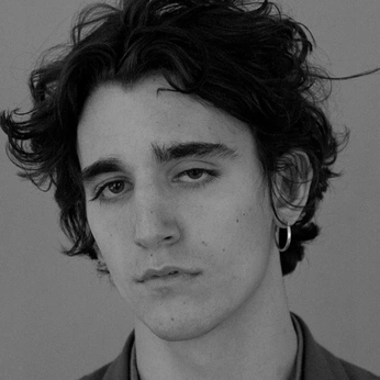 A cover of "male aesthetic" cluster. The owner is nanyswonderland. The cluster consists of 7 elements.