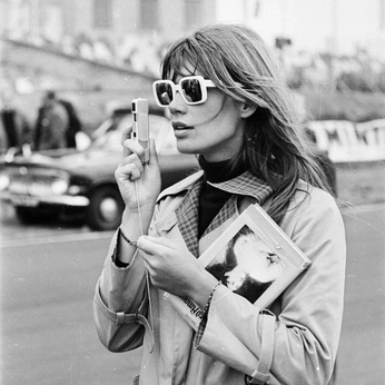 A cover of "EMGM Studios" cluster. The owner is emgmerritt. The cluster consists of 105 elements.