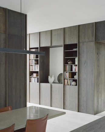 A cover of "CLOSET / SHELVING" cluster. The owner is patrizialechner. The cluster consists of 64 elements.