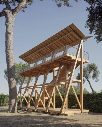 A cover of "Brücke" cluster. The owner is henrimiti. The cluster consists of 4 elements.