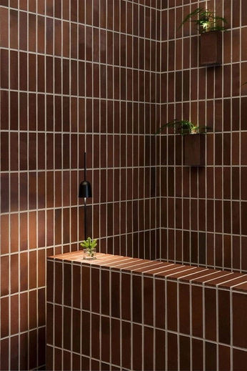 A cover of "new house" cluster. The owner is ariellaparadise. The cluster consists of 6 elements.