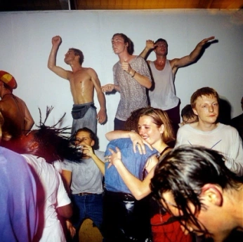 A cover of "Cappelini" cluster. The owner is samethan. The cluster consists of 9 elements.