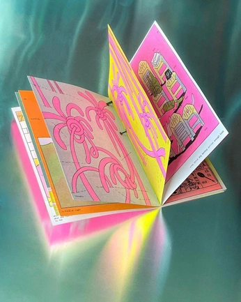 A cover of "color palette" cluster. The owner is avauniverse. The cluster consists of 3 elements.