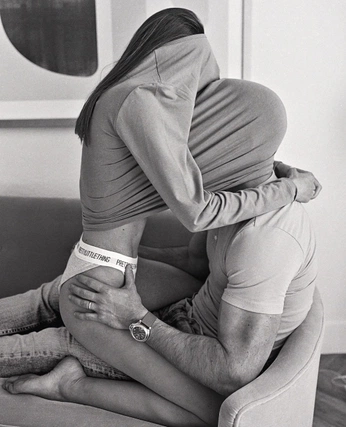 A cover of "Pregnancy" cluster. The owner is summergrace. The cluster consists of 2 elements.