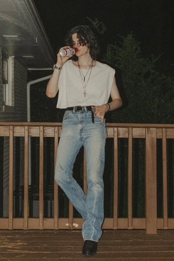 A cover of "Nathan" cluster. The owner is leaf01. The cluster consists of 303 elements.