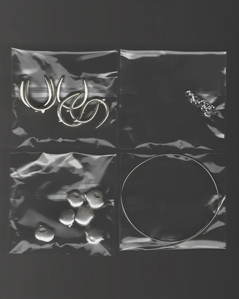 A cover of "Anagami" cluster. The owner is anagami. The cluster description is "An ode to creation". The cluster consists of 29 elements.