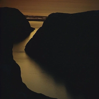 A cover of "why summer" cluster. The owner is sopio.888. The cluster consists of 7 elements.