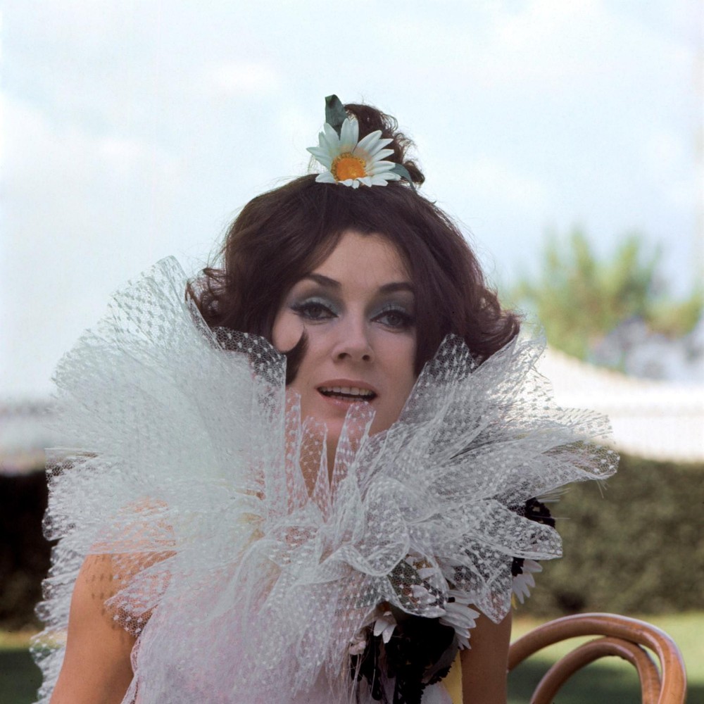 A very fellini wedding